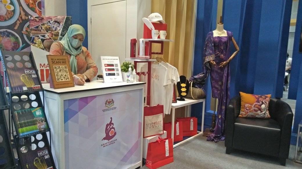 keluarga malaysia 01
